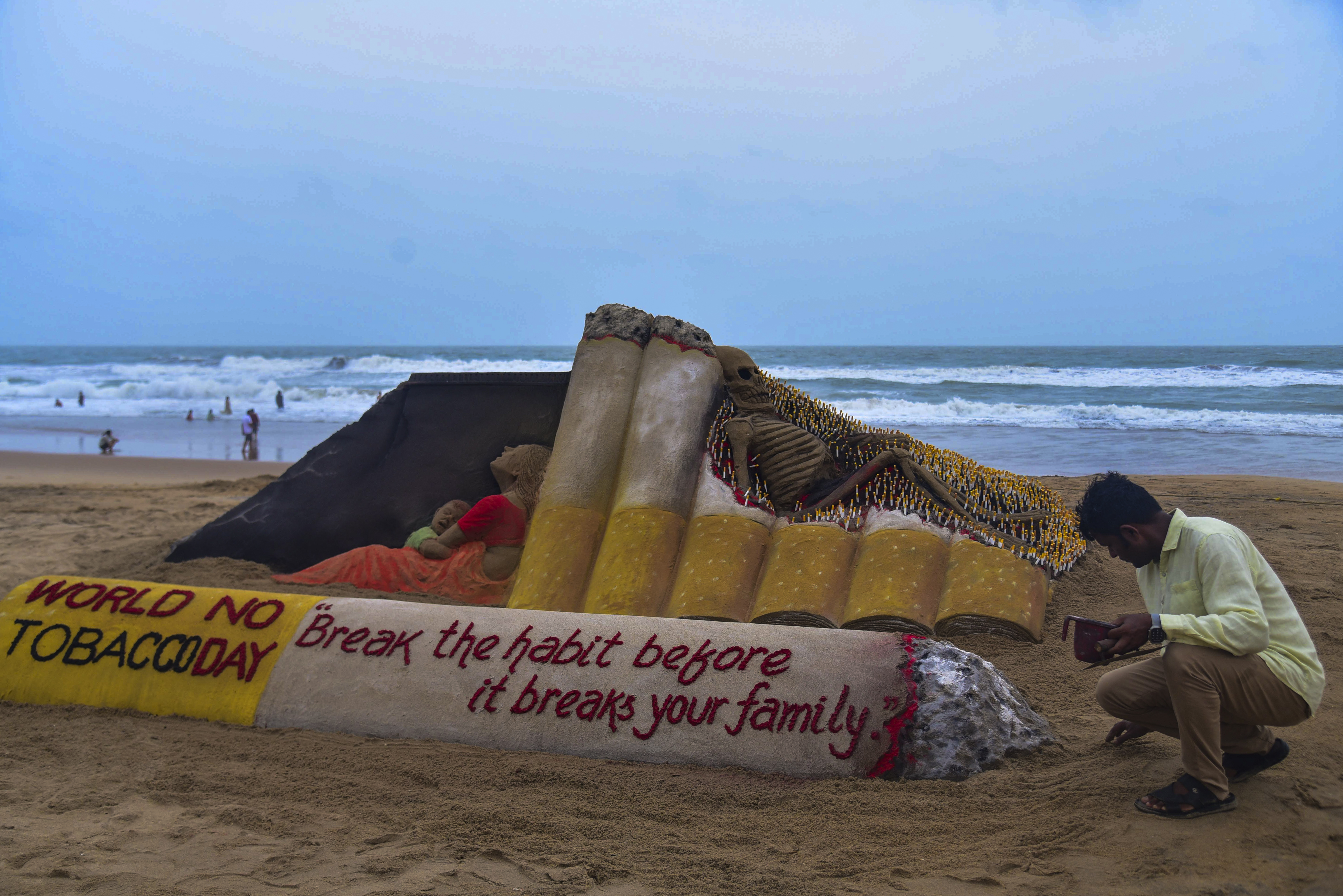 Sand art on World No Tobacco Day