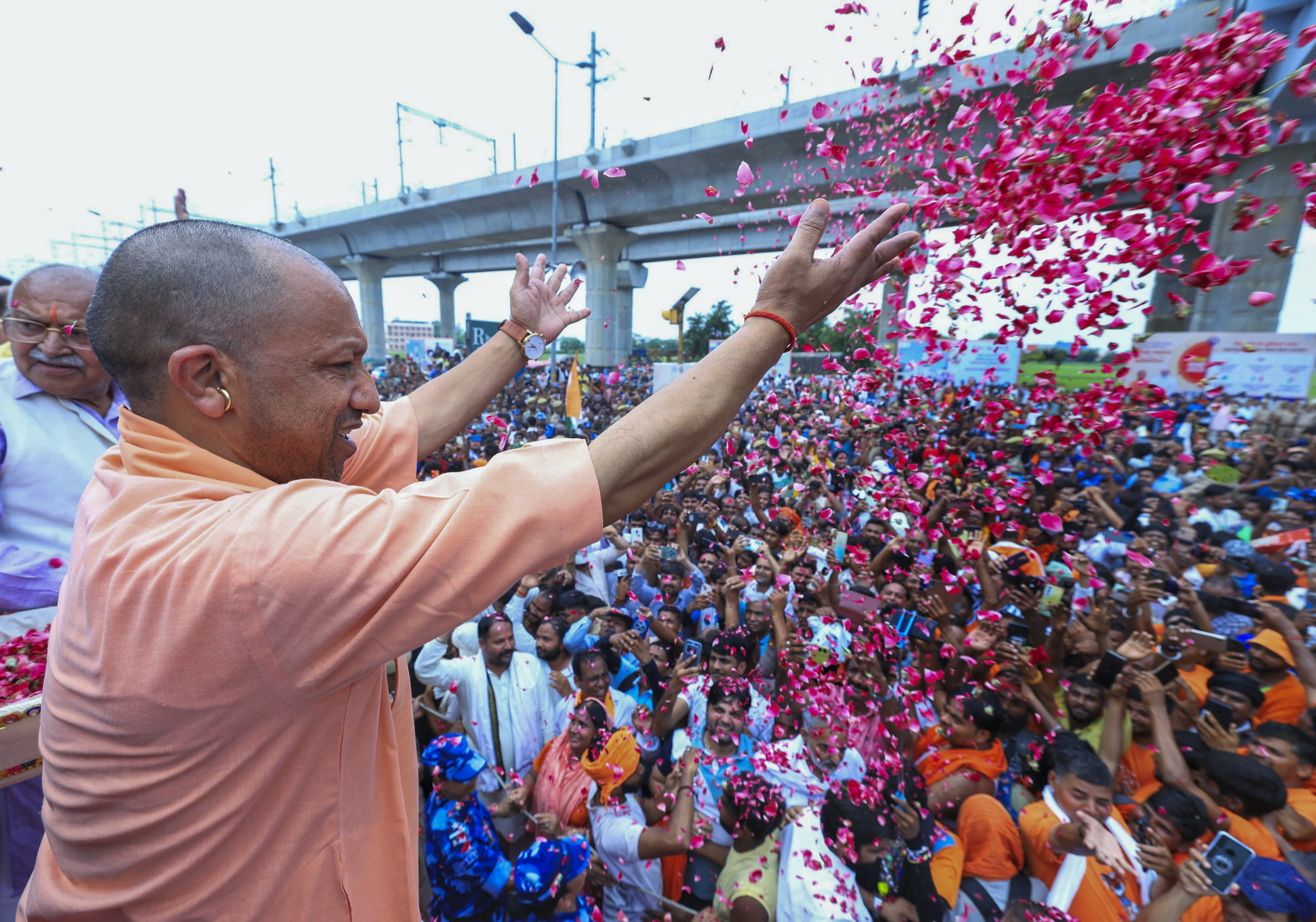Kanwar Yatra in Meerut